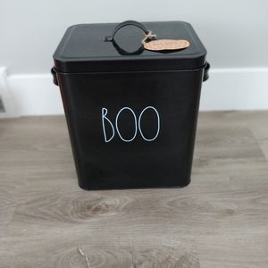 Rae Dunn Boo container